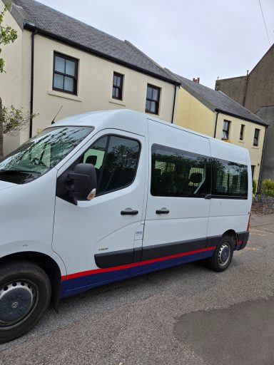 Roy's taxis 8-seater vehicle